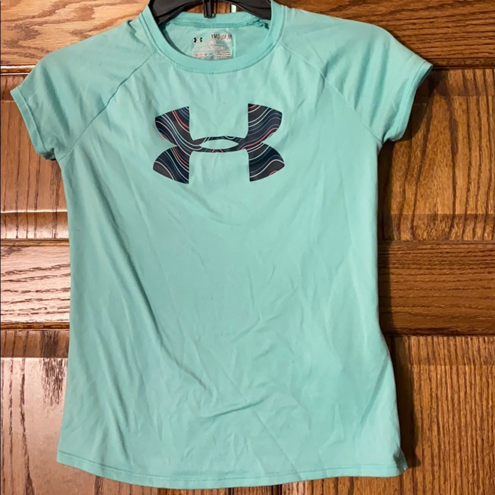 Under Armour t-shirt